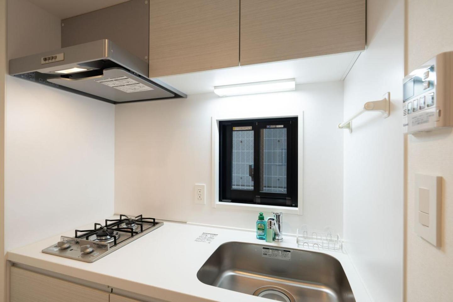 Leclerc Higashi-shinjuku Apartment *